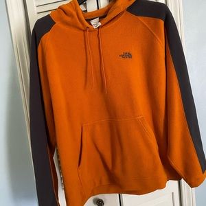 Men’s North Face Pullover Hoodie
